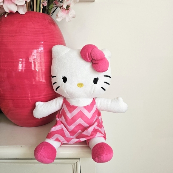 Hello Kitty 12" Northwest (2015) Plush Doll Stuffed Animal Pink & White - Picture 2 of 14